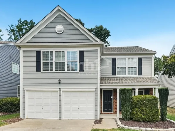 122 Wallnut Hall Cir, Woodstock, GA 30189