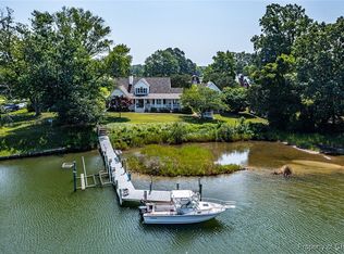 428 Sutton Ave, Reedville, VA 22539