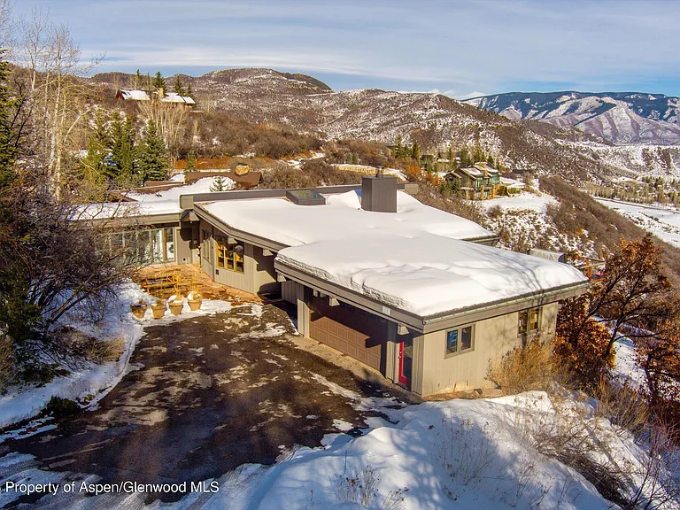 328 Oak Ridge Rd — Photo 41