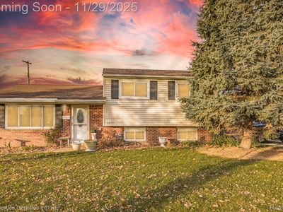 11899 Wheaton Dr, Sterling Heights, MI, 48313
