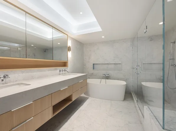 109 Greene Street image 13 of 17