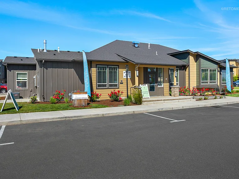 Reserve at Hunters Ridge — Photo 22