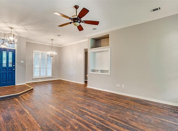 4th image of 2600 Valley Creek Trl