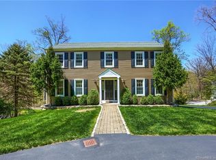 15 Princeton Ln, New Fairfield, CT 06812
