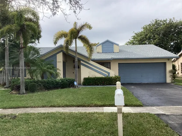 4235 NW 98th Way, Sunrise, FL 33351