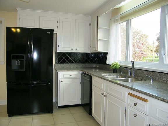 3rd image of 100 Gilbert Ave