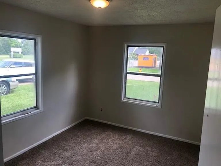 2928 Marquette St — Photo 11