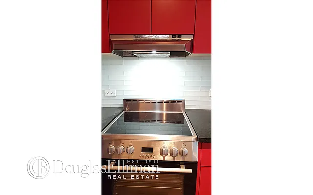 Rented by Douglas Elliman | media 18