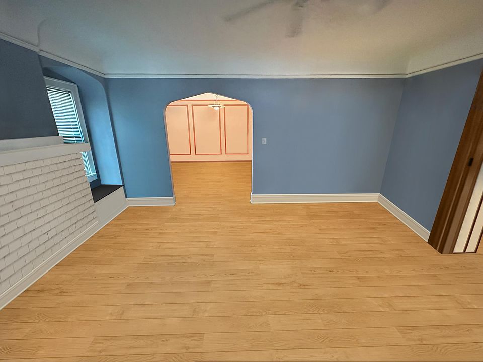Main level family room