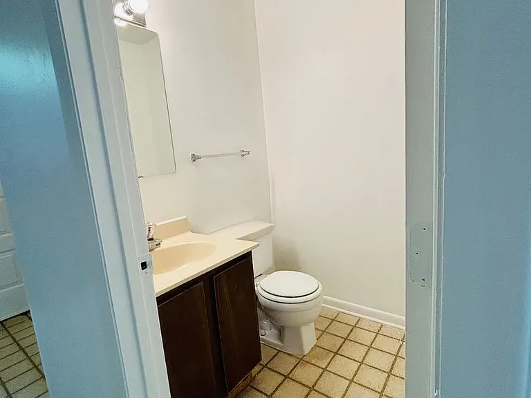 354 Shenandoah Cir — Photo 15