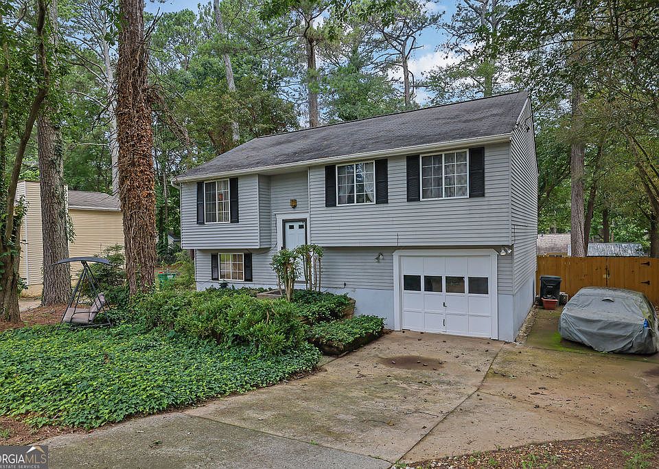 1st image of 1377 Tucker Woods Dr