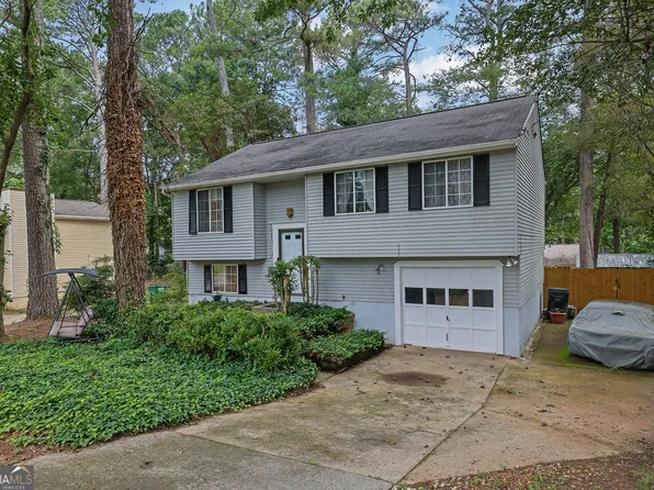 1377 Tucker Woods Dr, Norcross, GA 30093