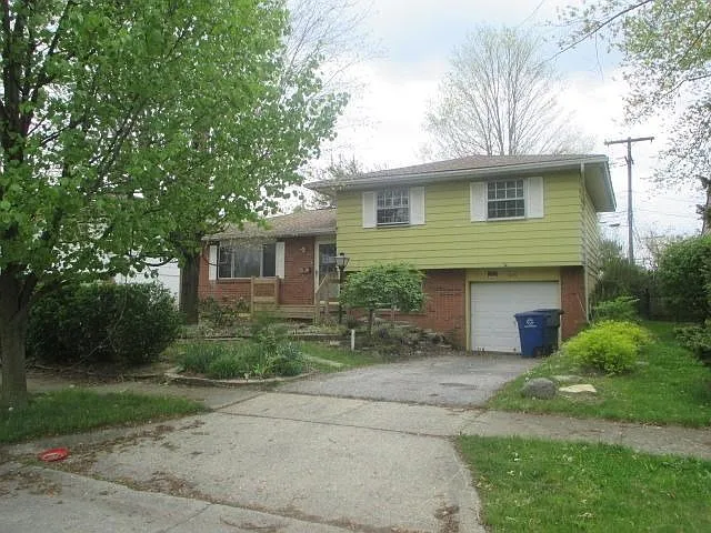 675 Edendale Ct photo 1