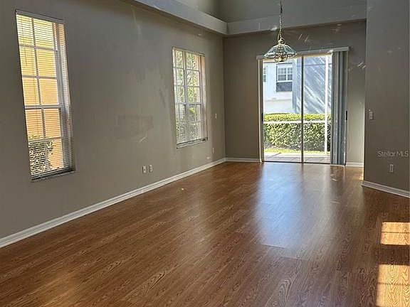 3rd image of 10501 Marlington Pl