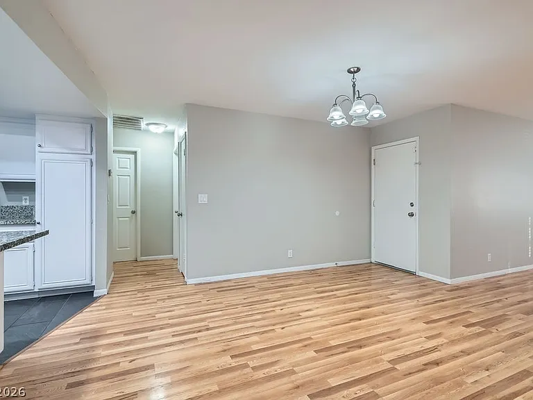 1104 Pagosa Way — Photo 8