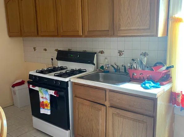 607 West 136th Street image 4 of 5