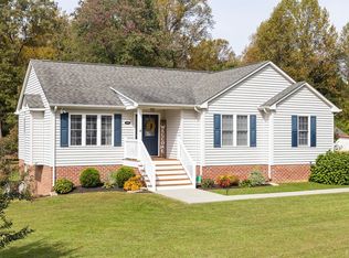 233 Sunnydale Ave, Appomattox, VA 24522