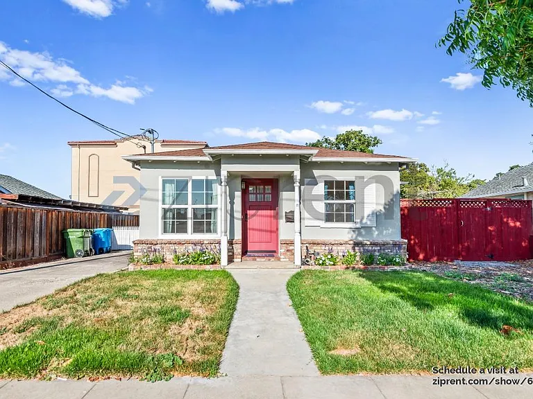 1463 Jackson St — Photo 1