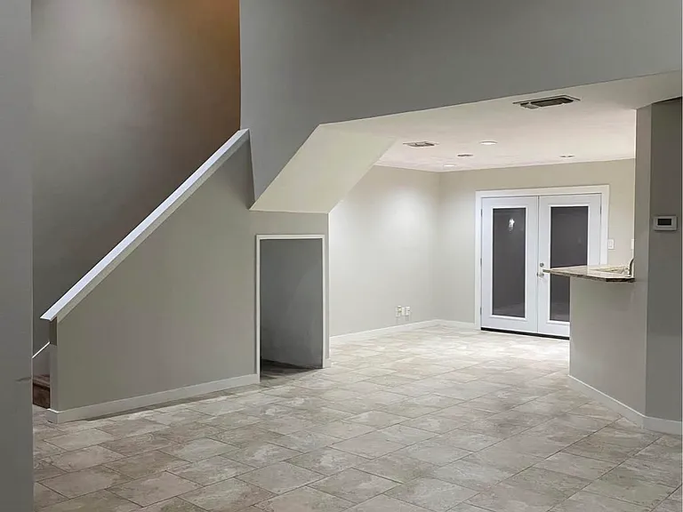 6708 Spring Front Dr — Photo 3