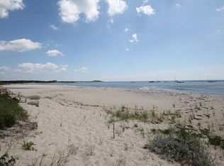 11 Meadow Shores Rd, Dartmouth, MA 02748