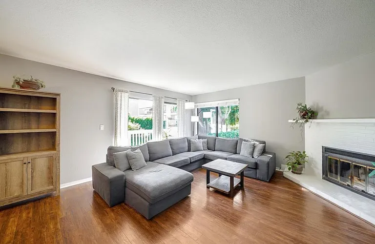 468 Laurel Ave — Photo 13