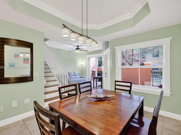 2225 Clipper Pl, Fort Lauderdale, FL 33312