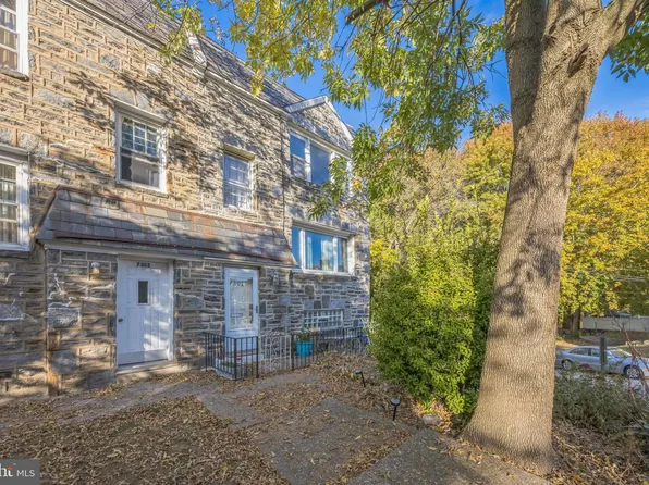 7301 Greenhill Rd, Philadelphia, PA 19151