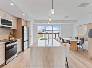15 Acorn Ave Unit 3, Toronto, ON M9B 3P7