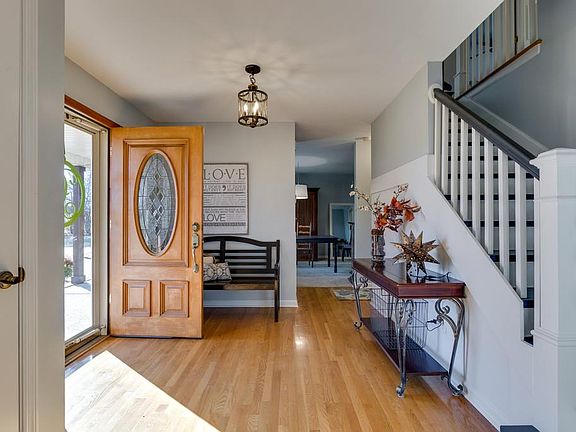 3rd image of 2718 Critz Ln