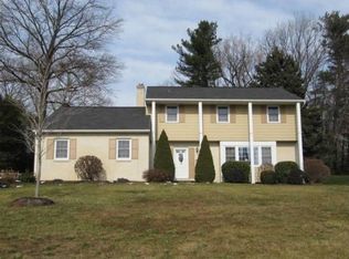 1433 Wynnewood Dr, Lancaster, PA 17601