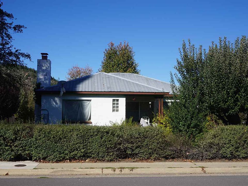 1st image of 307 Lawrence St