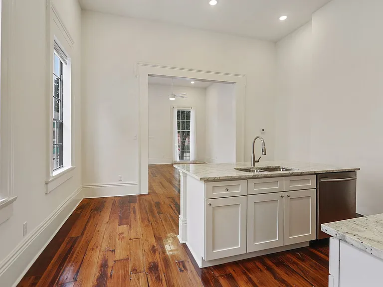 2123 S Liberty St — Photo 28