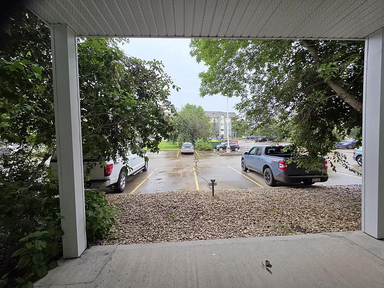 131 Woodsmere Close #50 — Photo 2