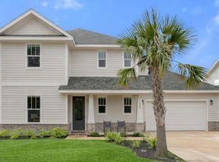 135 Clarke Hill Rd, Freeport, FL 32439