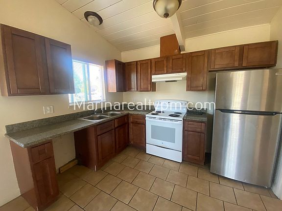 4th image of 1560 Valle Vista Ave #0