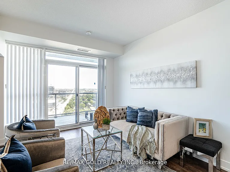 1255 Bayly St #LP03 — Photo 14