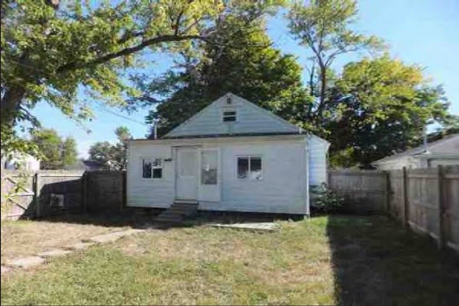 2nd image of 2149 Nomad Ave