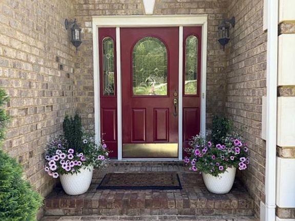 5th image of 1363 Summerpark Dr