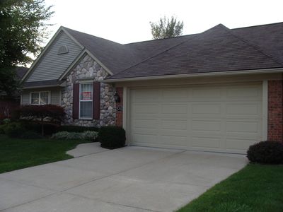 5733 Woodview Dr, Sterling Heights, MI, 48314