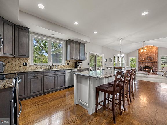 3rd image of 3112 Spring House Ct