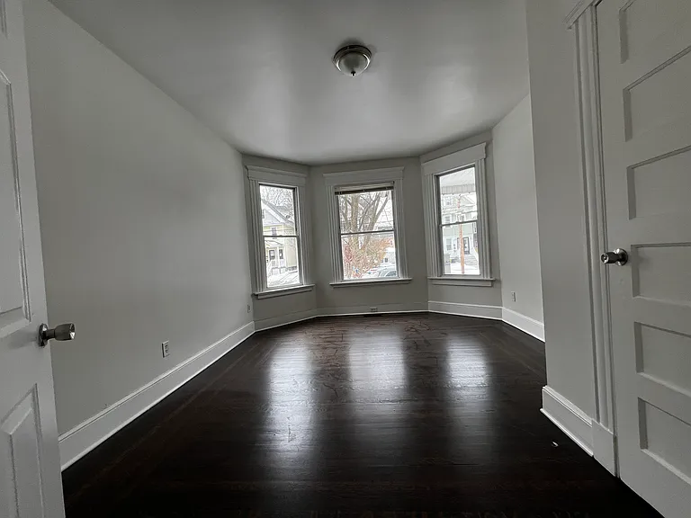 879 Elm St — Photo 10