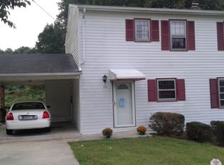 121 Bell Ct, Danville, VA 24541