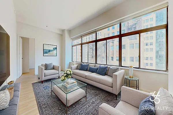Living room, photo 1