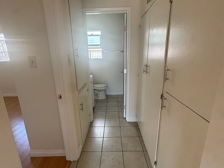 5950 Fulcher Ave #4 — Photo 8