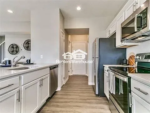 7000 Lake Ridge Ave #21 — Photo 13