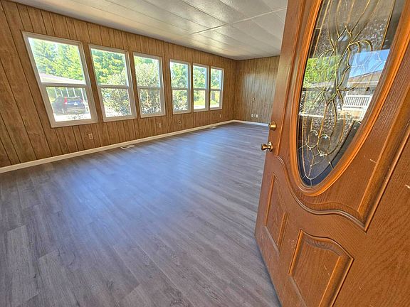 2nd image of 4893 Hardwood Blvd Unit 23