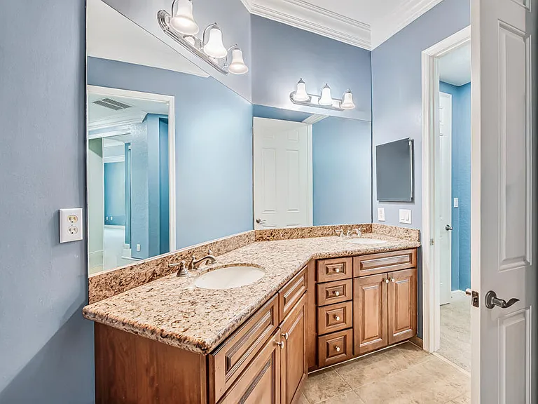 9778 Bowline Dr #201 — Photo 35