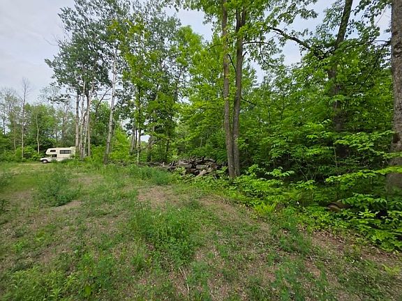 4th image of 40133 Wadena Way