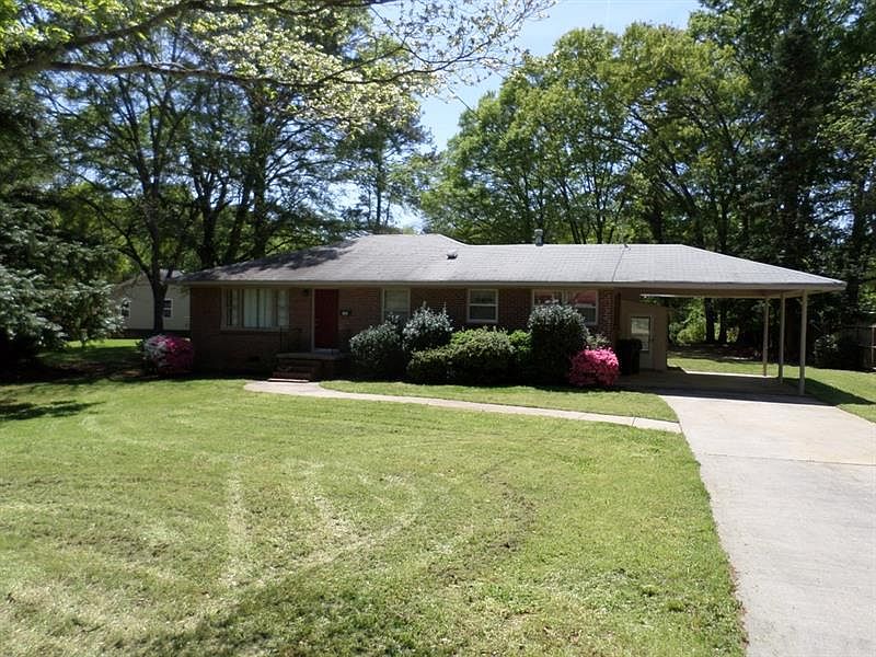 1st image of 305 Glen Iris Dr