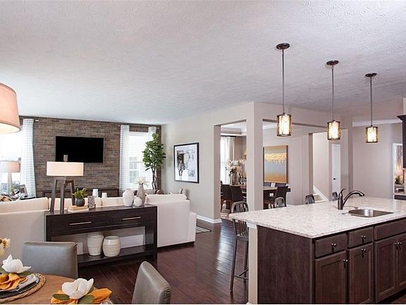 2nd image of 8354 Peggy Ct